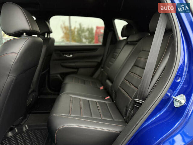 Хонда СРВ 2023 в Тернополе на Automoto.ua Синий Хонда СРВ, объемом двигателя 1.99 л и пробегом 18 тыс. км за 33999 $, фото 49 на Automoto.ua
