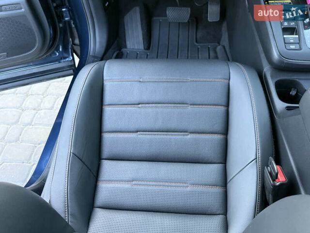 Синий Хонда СРВ, объемом двигателя 1.5 л и пробегом 19 тыс. км за 28999 $, фото 39 на Automoto.ua