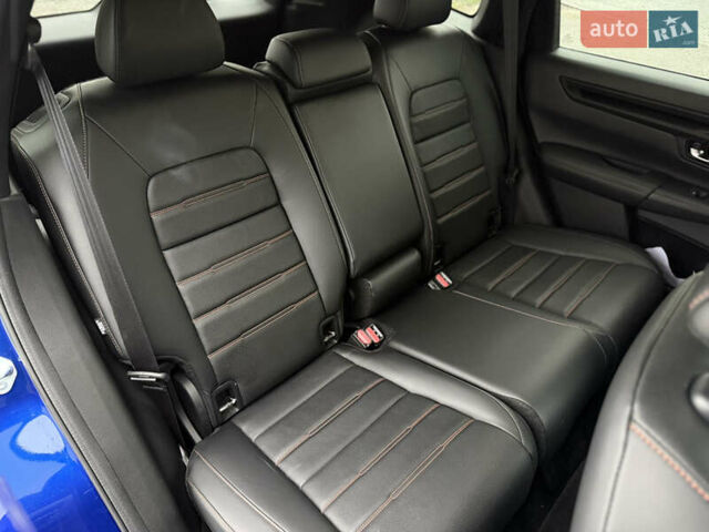 Хонда СРВ 2023 в Тернополе на Automoto.ua Синий Хонда СРВ, объемом двигателя 1.99 л и пробегом 18 тыс. км за 33999 $, фото 53 на Automoto.ua