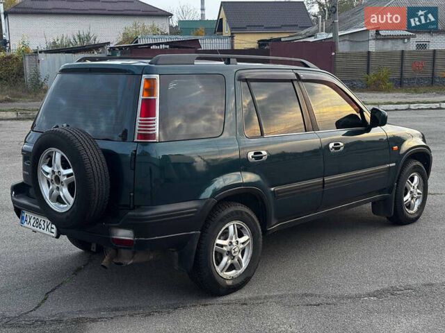 Зелений Хонда СРВ, об'ємом двигуна 2 л та пробігом 368 тис. км за 4000 $, фото 7 на Automoto.ua