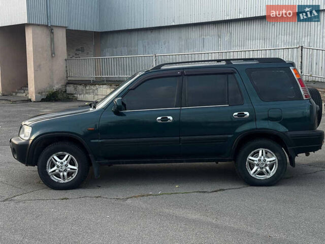 Зелений Хонда СРВ, об'ємом двигуна 2 л та пробігом 368 тис. км за 4000 $, фото 2 на Automoto.ua