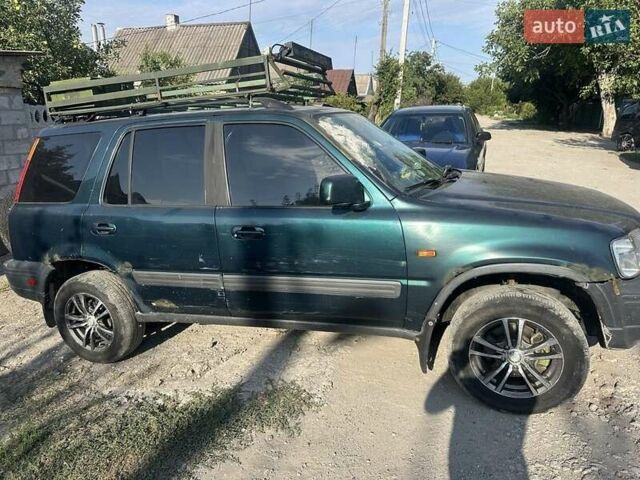 Зеленый Хонда СРВ, объемом двигателя 2 л и пробегом 399 тыс. км за 2000 $, фото 3 на Automoto.ua