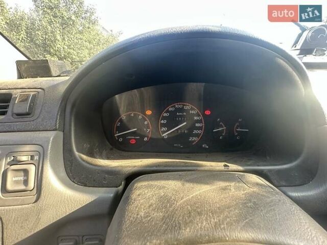 Зеленый Хонда СРВ, объемом двигателя 2 л и пробегом 399 тыс. км за 2000 $, фото 7 на Automoto.ua