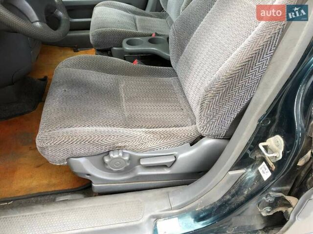 Зелений Хонда СРВ, об'ємом двигуна 2 л та пробігом 220 тис. км за 3850 $, фото 38 на Automoto.ua
