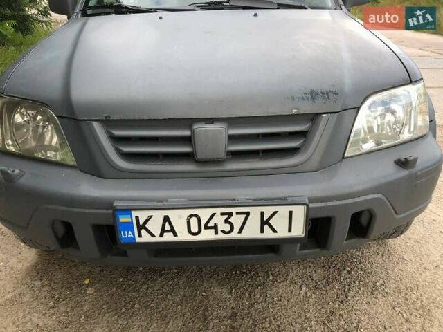 Зелений Хонда СРВ, об'ємом двигуна 2 л та пробігом 220 тис. км за 3850 $, фото 2 на Automoto.ua