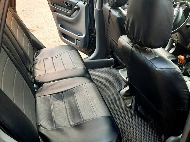 Зеленый Хонда СРВ, объемом двигателя 2 л и пробегом 240 тыс. км за 5800 $, фото 4 на Automoto.ua