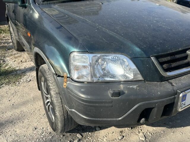 Зеленый Хонда СРВ, объемом двигателя 2 л и пробегом 399 тыс. км за 2000 $, фото 2 на Automoto.ua