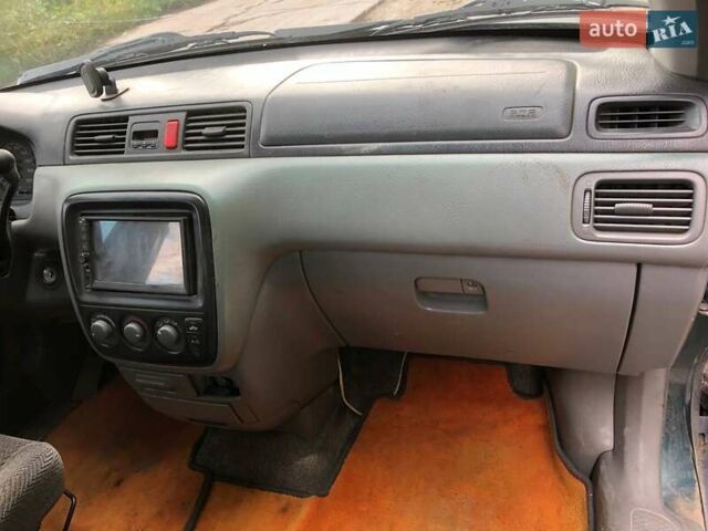 Зелений Хонда СРВ, об'ємом двигуна 2 л та пробігом 220 тис. км за 3850 $, фото 29 на Automoto.ua