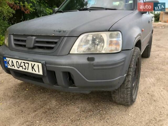 Зеленый Хонда СРВ, объемом двигателя 2 л и пробегом 220 тыс. км за 3800 $, фото 5 на Automoto.ua