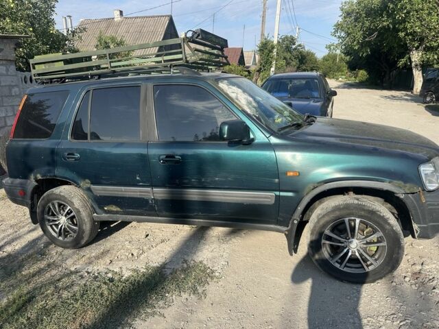 Зеленый Хонда СРВ, объемом двигателя 2 л и пробегом 399 тыс. км за 2000 $, фото 4 на Automoto.ua