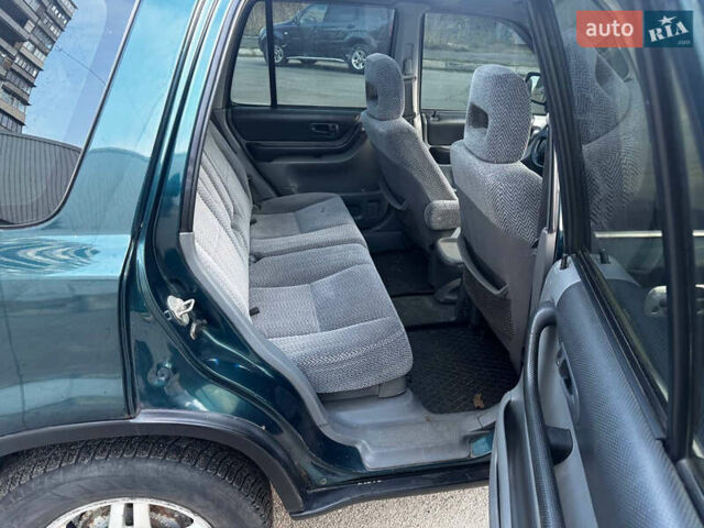 Зелений Хонда СРВ, об'ємом двигуна 2 л та пробігом 368 тис. км за 4000 $, фото 27 на Automoto.ua