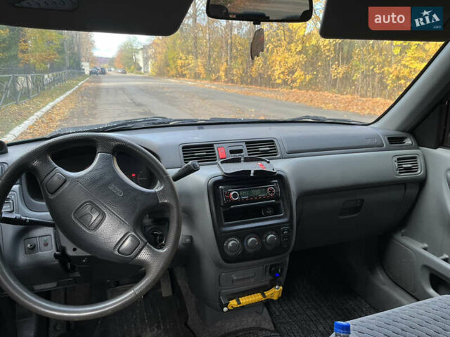 Зелений Хонда СРВ, об'ємом двигуна 1.97 л та пробігом 331 тис. км за 5300 $, фото 16 на Automoto.ua