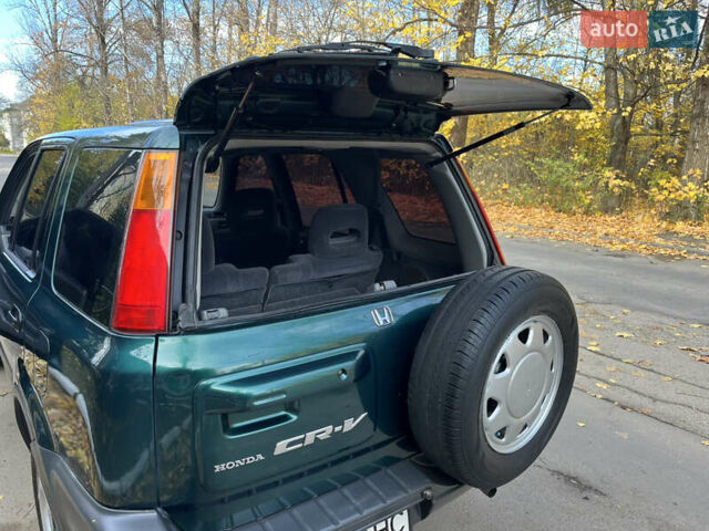 Зелений Хонда СРВ, об'ємом двигуна 1.97 л та пробігом 331 тис. км за 5300 $, фото 24 на Automoto.ua