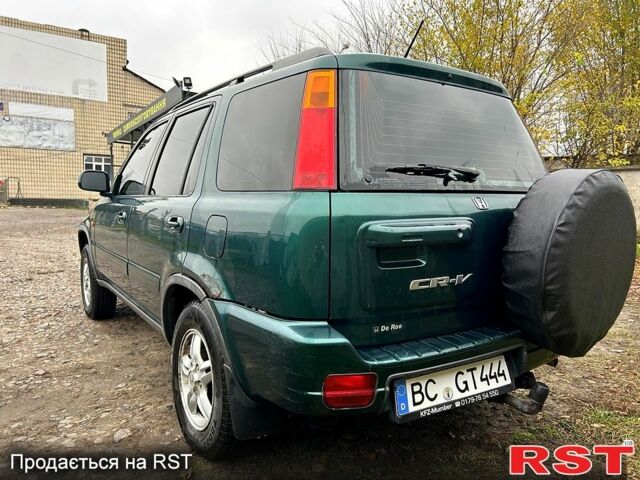 Зеленый Хонда СРВ, объемом двигателя 2 л и пробегом 206 тыс. км за 4300 $, фото 2 на Automoto.ua