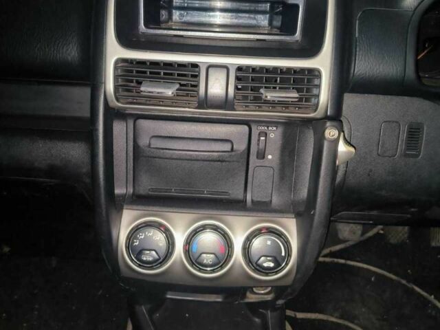 Зеленый Хонда СРВ, объемом двигателя 2.2 л и пробегом 247 тыс. км за 3077 $, фото 4 на Automoto.ua