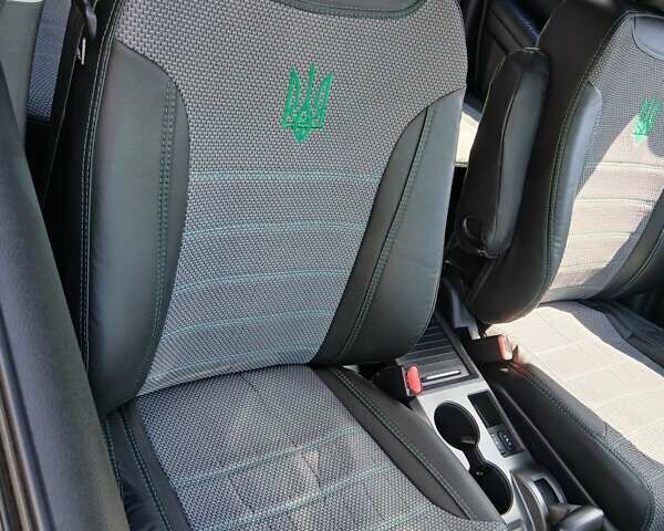 Зеленый Хонда СРВ, объемом двигателя 2 л и пробегом 270 тыс. км за 10100 $, фото 6 на Automoto.ua