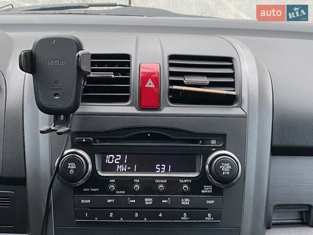 Зеленый Хонда СРВ, объемом двигателя 2 л и пробегом 275 тыс. км за 10490 $, фото 23 на Automoto.ua