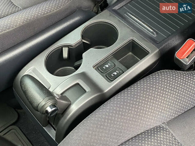 Зеленый Хонда СРВ, объемом двигателя 2 л и пробегом 275 тыс. км за 10490 $, фото 22 на Automoto.ua