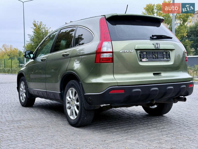Зеленый Хонда СРВ, объемом двигателя 2.35 л и пробегом 165 тыс. км за 10500 $, фото 4 на Automoto.ua