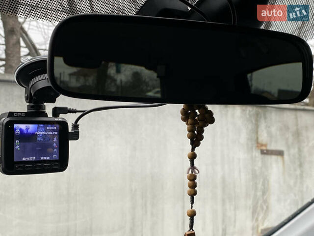 Зеленый Хонда СРВ, объемом двигателя 2 л и пробегом 275 тыс. км за 10490 $, фото 24 на Automoto.ua