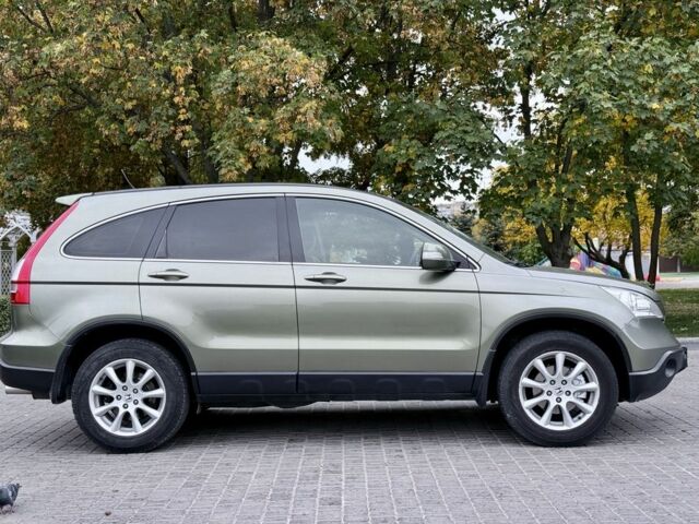 Зеленый Хонда СРВ, объемом двигателя 2.4 л и пробегом 165 тыс. км за 10500 $, фото 3 на Automoto.ua