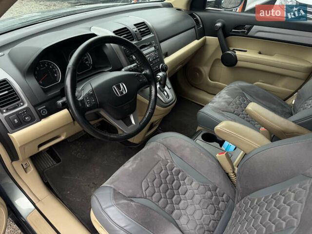 Зеленый Хонда СРВ, объемом двигателя 2.4 л и пробегом 227 тыс. км за 12400 $, фото 6 на Automoto.ua