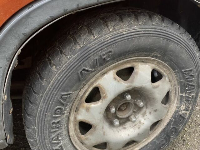 Помаранчевий Хонда СРВ, об'ємом двигуна 2 л та пробігом 300 тис. км за 3750 $, фото 5 на Automoto.ua