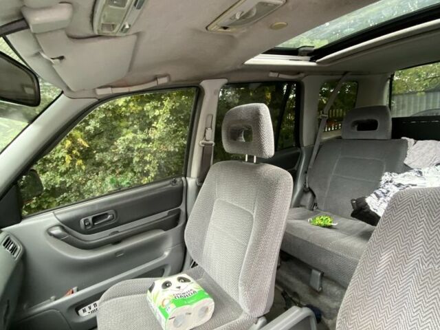 Помаранчевий Хонда СРВ, об'ємом двигуна 2 л та пробігом 300 тис. км за 3750 $, фото 7 на Automoto.ua