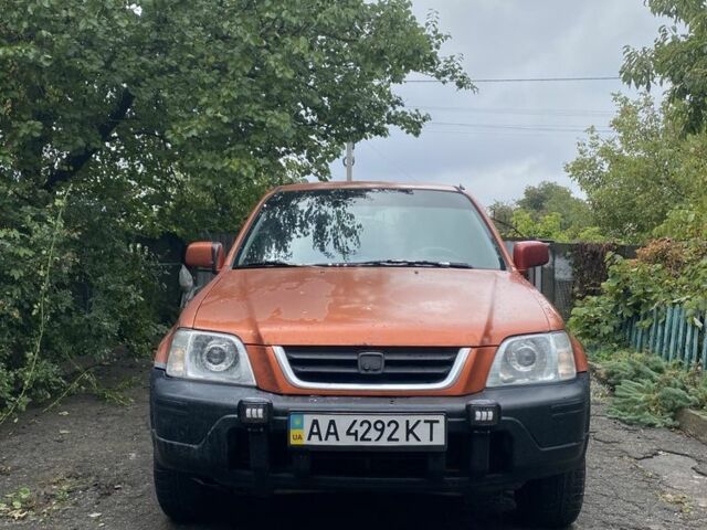 Помаранчевий Хонда СРВ, об'ємом двигуна 2 л та пробігом 300 тис. км за 3750 $, фото 1 на Automoto.ua