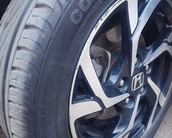 Черный Хонда ЦРЗ, объемом двигателя 1.5 л и пробегом 69 тыс. км за 10500 $, фото 26 на Automoto.ua