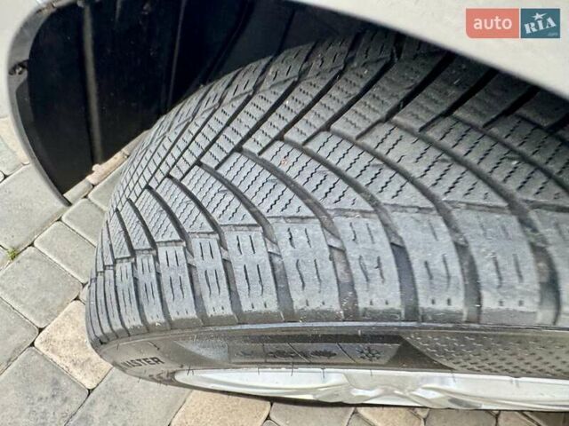 Сірий Хонда ЦРЗ, об'ємом двигуна 1.5 л та пробігом 97 тис. км за 6999 $, фото 41 на Automoto.ua