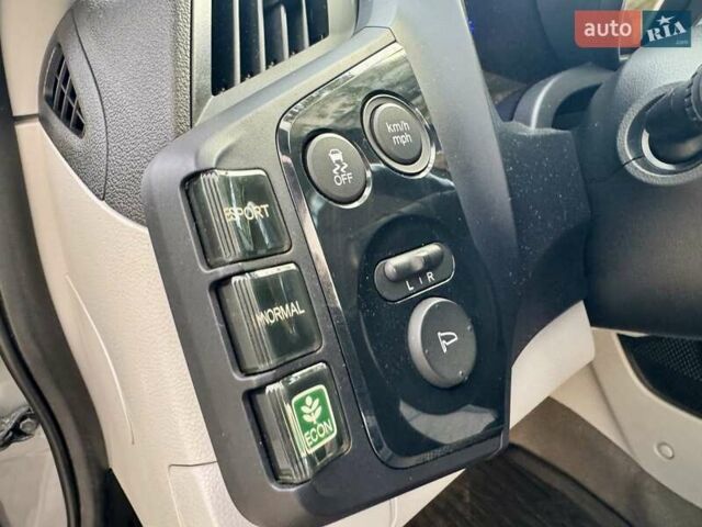 Сірий Хонда ЦРЗ, об'ємом двигуна 1.5 л та пробігом 97 тис. км за 6999 $, фото 32 на Automoto.ua