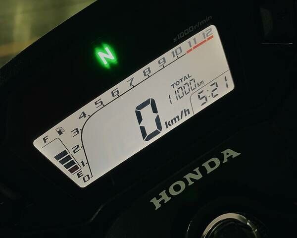 Красный Хонда СРЕ, объемом двигателя 0.3 л и пробегом 11 тыс. км за 2800 $, фото 14 на Automoto.ua
