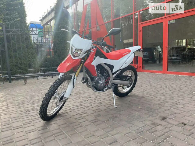 Червоний Хонда CRF 250, об'ємом двигуна 0 л та пробігом 18 тис. км за 4800 $, фото 2 на Automoto.ua