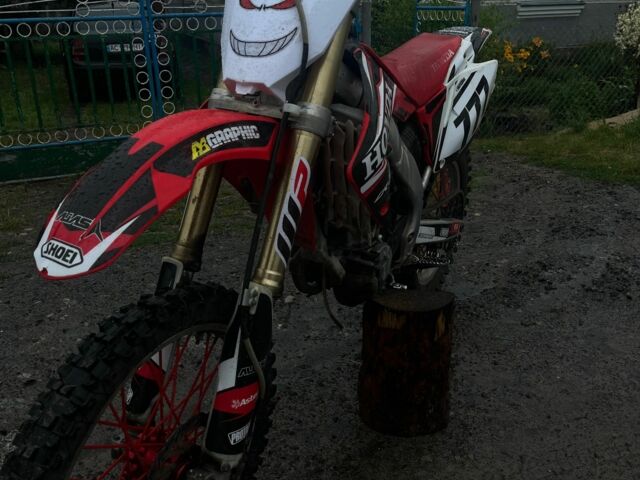 Хонда CRF 250, объемом двигателя 0.25 л и пробегом 0 тыс. км за 2300 $, фото 2 на Automoto.ua