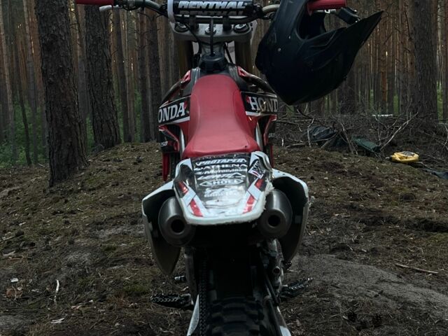 Хонда CRF 250, объемом двигателя 0.25 л и пробегом 0 тыс. км за 2300 $, фото 1 на Automoto.ua