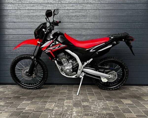 Червоний Хонда CRF 250L, об'ємом двигуна 0.25 л та пробігом 4 тис. км за 4850 $, фото 5 на Automoto.ua