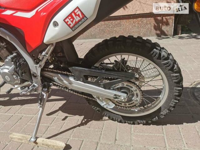Красный Хонда CRF 250L, объемом двигателя 0 л и пробегом 18 тыс. км за 4699 $, фото 17 на Automoto.ua