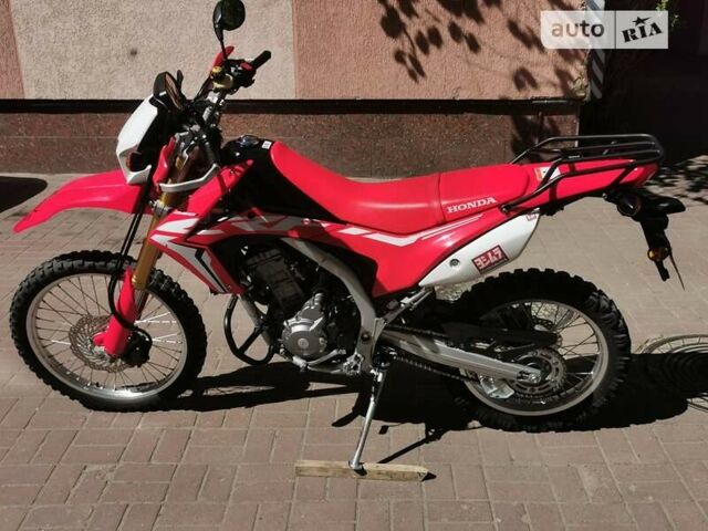 Красный Хонда CRF 250L, объемом двигателя 0 л и пробегом 18 тыс. км за 4699 $, фото 3 на Automoto.ua