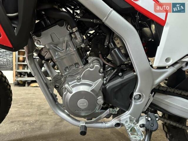 Червоний Хонда CRF 250L, об'ємом двигуна 0 л та пробігом 3 тис. км за 5200 $, фото 2 на Automoto.ua