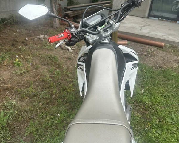 Хонда CRF 250L, объемом двигателя 0 л и пробегом 10 тыс. км за 4000 $, фото 7 на Automoto.ua