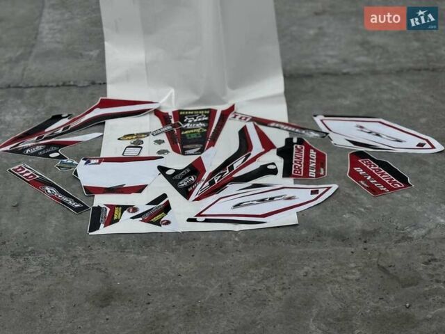 Червоний Хонда CRF 250R, об'ємом двигуна 0 л та пробігом 1 тис. км за 3200 $, фото 20 на Automoto.ua