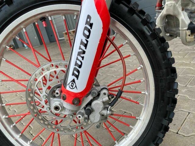 Хонда CRF 250R, об'ємом двигуна 0 л та пробігом 0 тис. км за 3000 $, фото 5 на Automoto.ua