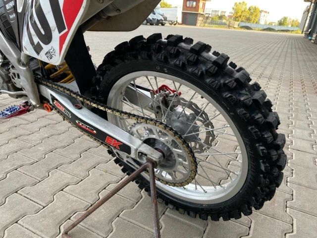 Хонда CRF 250R, об'ємом двигуна 0 л та пробігом 0 тис. км за 3000 $, фото 6 на Automoto.ua