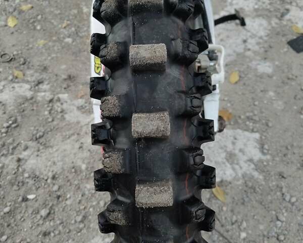 Хонда CRF 250R, об'ємом двигуна 0.25 л та пробігом 1 тис. км за 2500 $, фото 9 на Automoto.ua