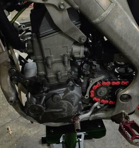 Хонда CRF 250R, об'ємом двигуна 0.25 л та пробігом 1 тис. км за 2500 $, фото 5 на Automoto.ua