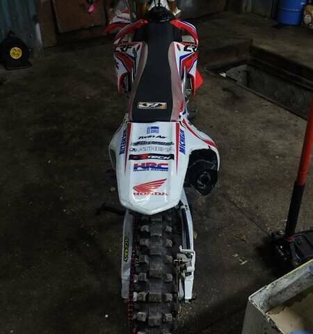 Хонда CRF 250R, об'ємом двигуна 0.25 л та пробігом 1 тис. км за 2500 $, фото 3 на Automoto.ua