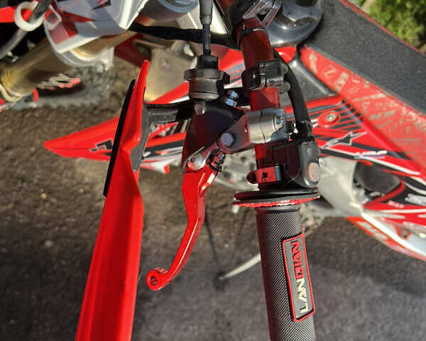 Хонда CRF 250R, об'ємом двигуна 0.25 л та пробігом 10 тис. км за 3500 $, фото 10 на Automoto.ua