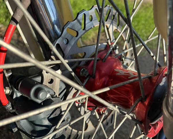 Хонда CRF 250R, об'ємом двигуна 0.25 л та пробігом 10 тис. км за 3500 $, фото 24 на Automoto.ua