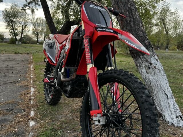 Хонда CRF 250R, объемом двигателя 0.25 л и пробегом 0 тыс. км за 4000 $, фото 5 на Automoto.ua